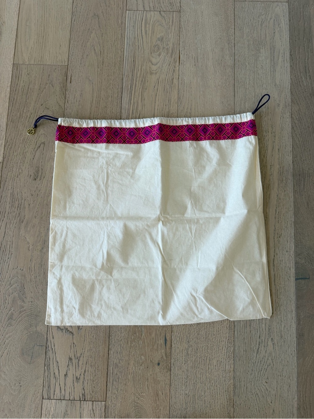 Tory Burch Cream Dust Bag with Pink Trim